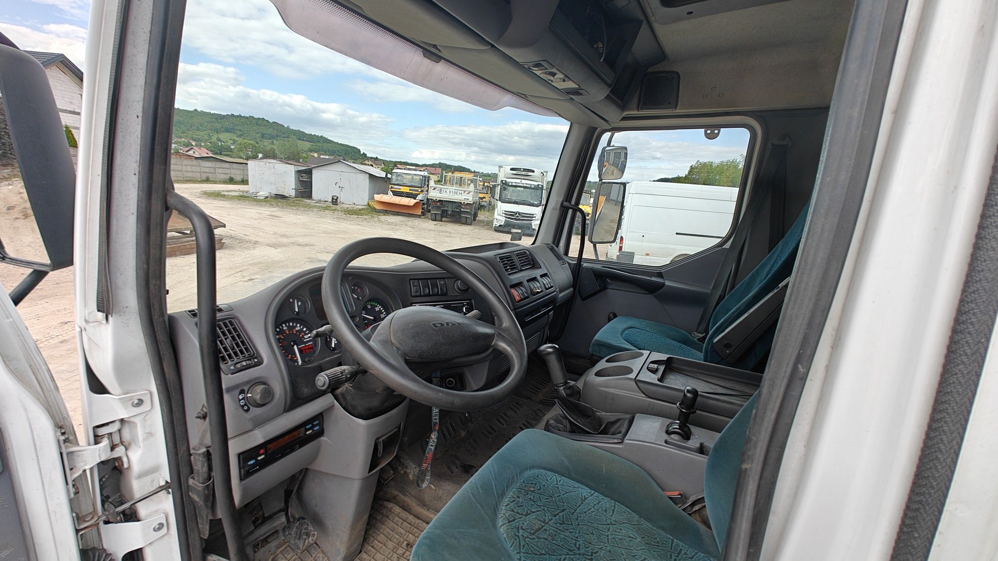 Daf lf45 pomoc drogowa laweta hydrauliczny najazd