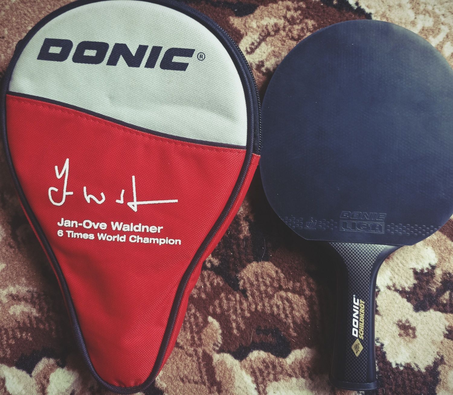 Ракетка для тенісу Donic carbotec 7000
