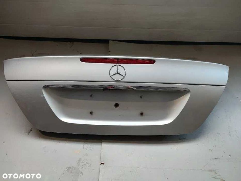 Klapa Bagażnika 477 Mercedes E-Klasa Sedan W211