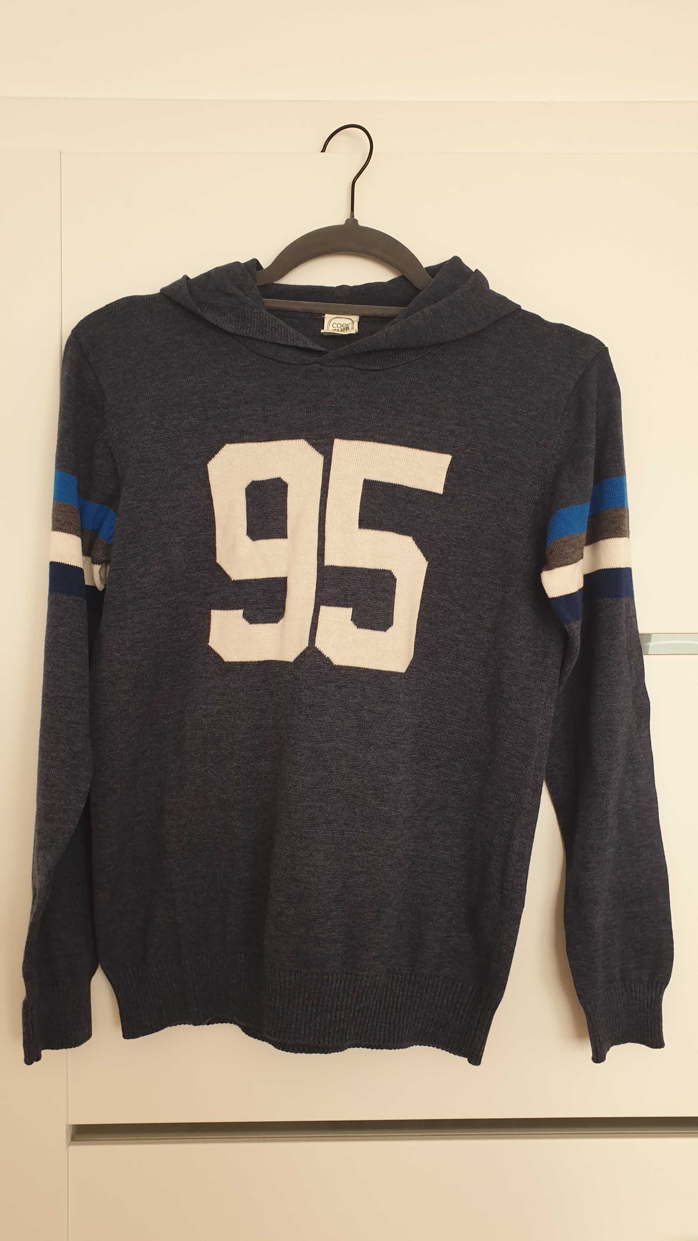 Nowy sweter chłopięcy z kapturem cool club 158