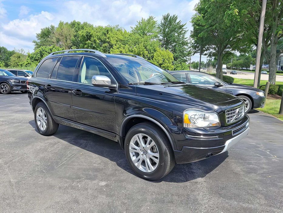 Volvo XC90      2013