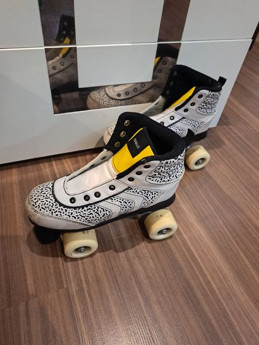 Vendo patins decathlon tamanho 35 em bom estado