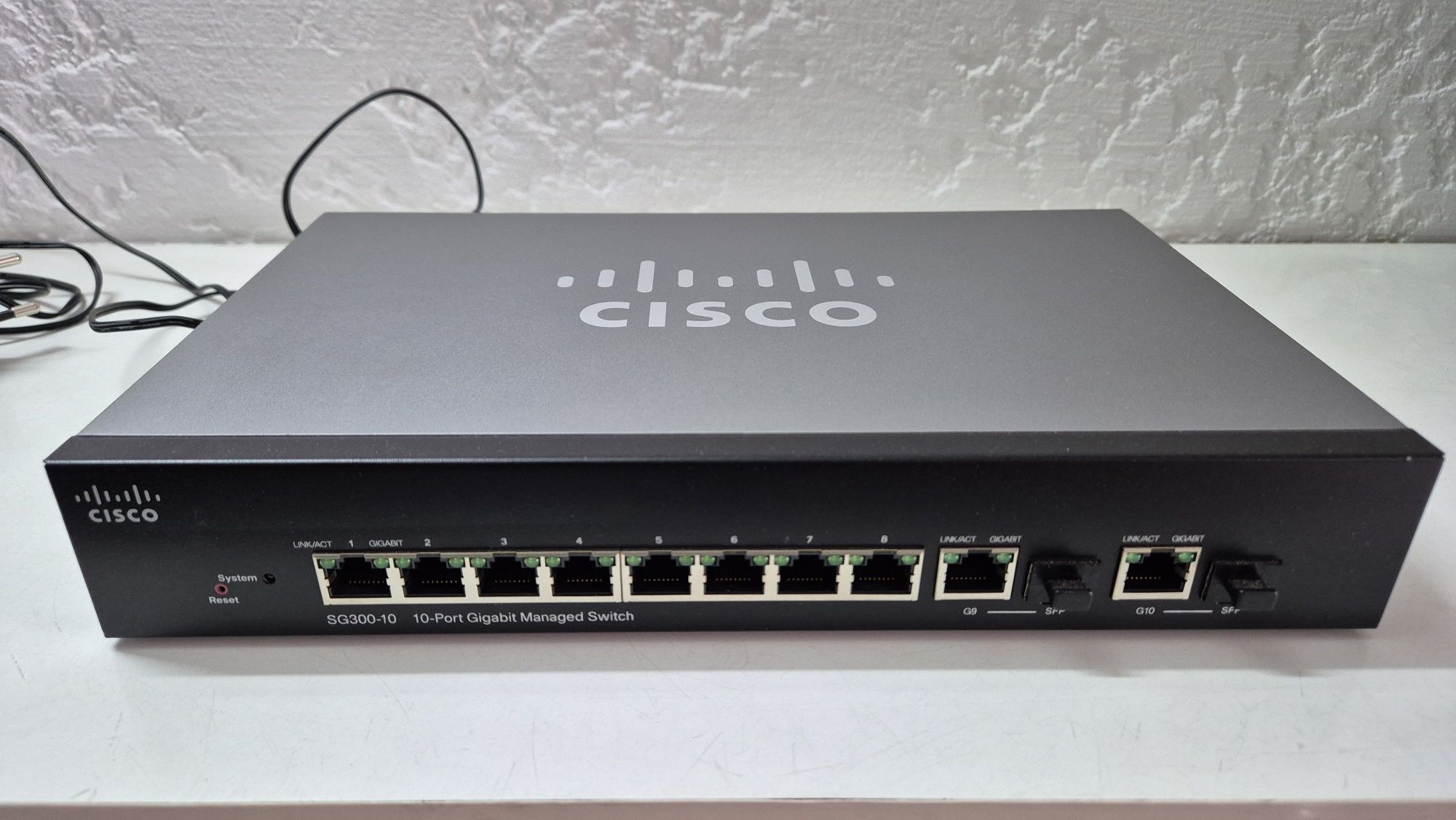 Cisco SG300-10 Switch L3