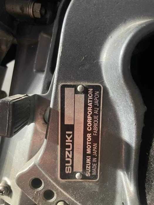 Човен з мотором SUZUKI DT 9.9, причепом та додатковим обладнанням.