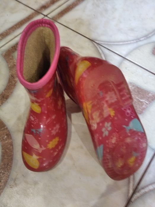 Сапожки детские резиновые, бутики разм.23-29,  цены разные