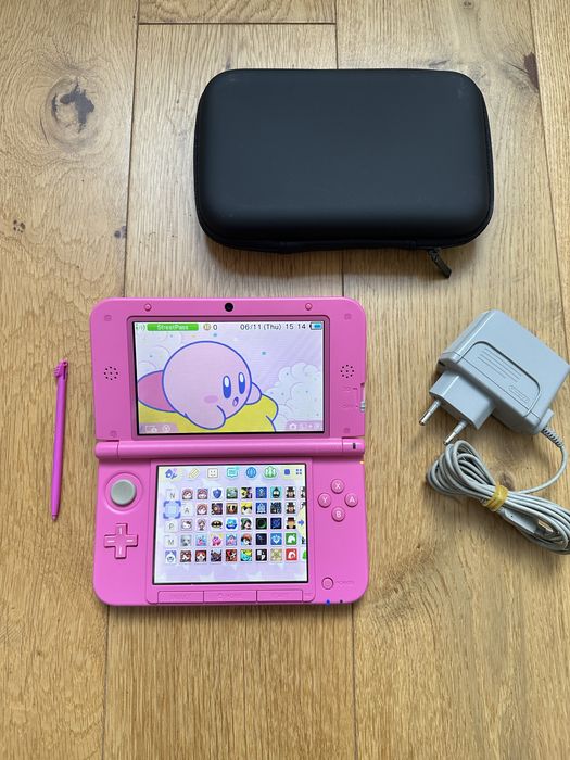 Nintendo 3DS XL Rosa (128Gb, 300+ Jogos)