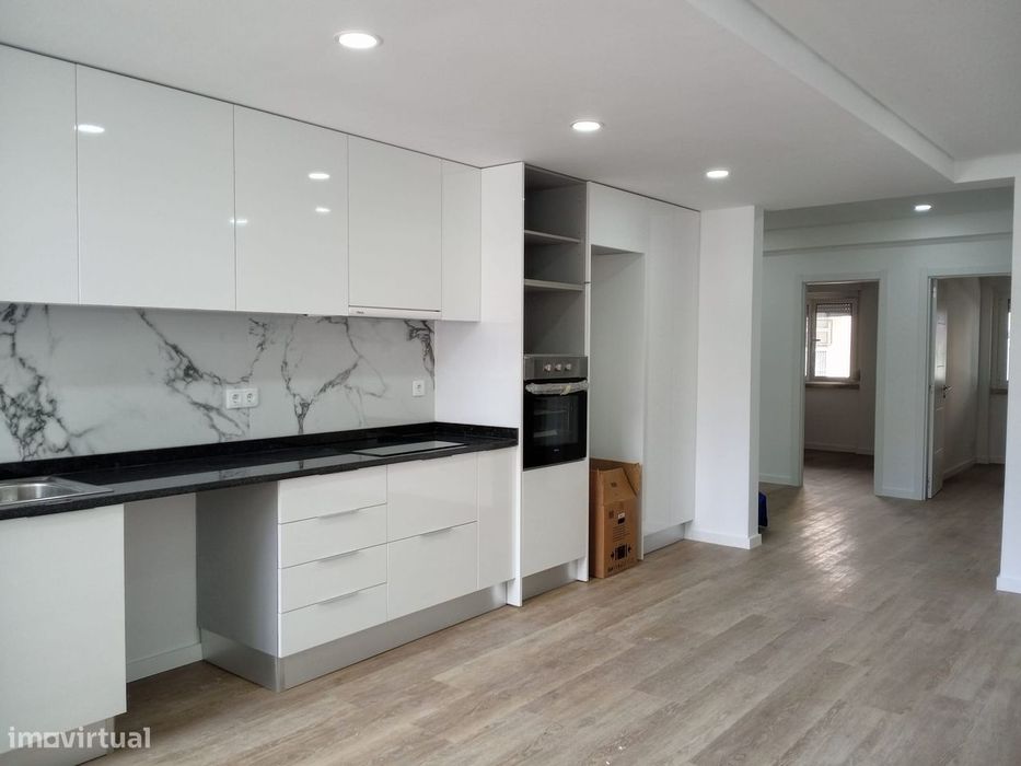 Apartamento T3 para venda, Totalmente remodelado!!