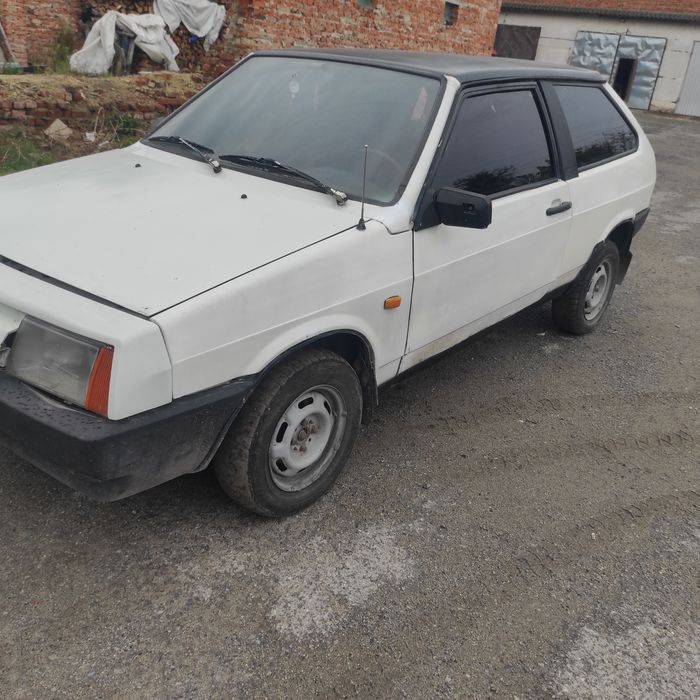 ВАЗ 2108.           .