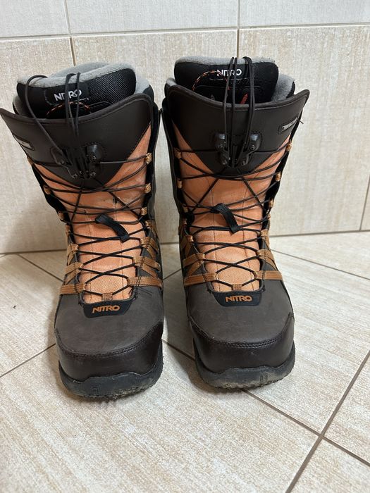 Сноубордичні боти Nitro Snowboard Boots Size 9 Thunder TLS 862