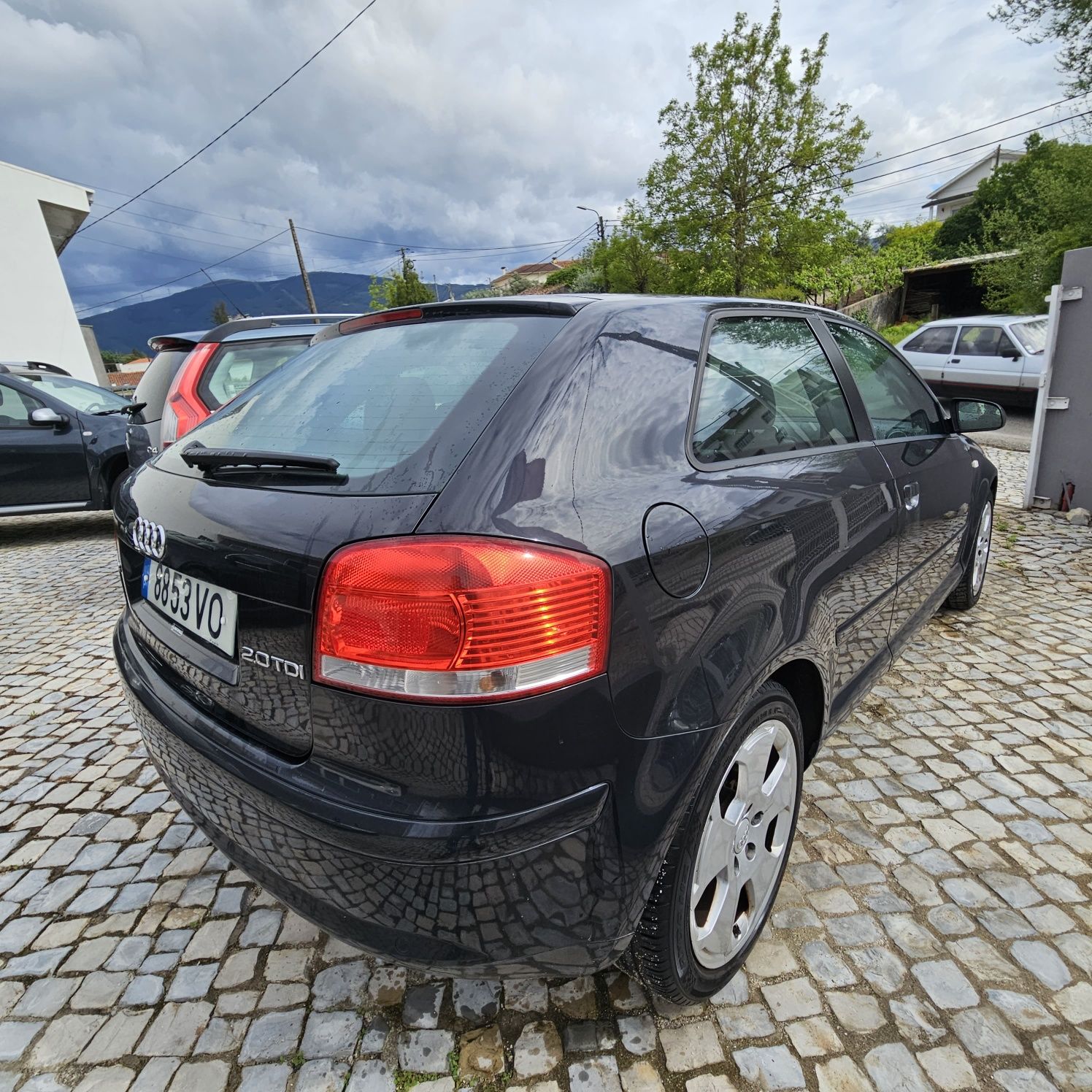 Audi A3 2.0 tdi 110€/Mês