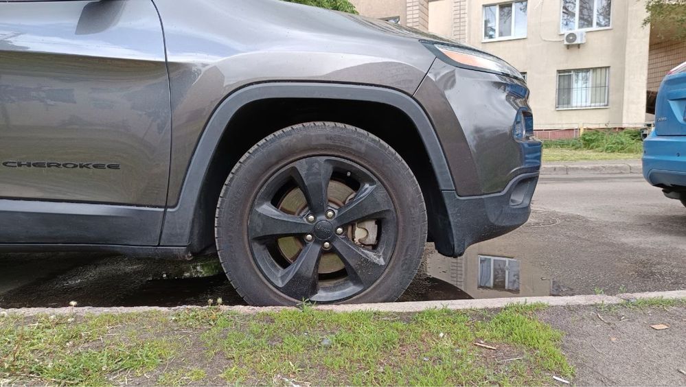 Jeep Cherokee 3.2 2017