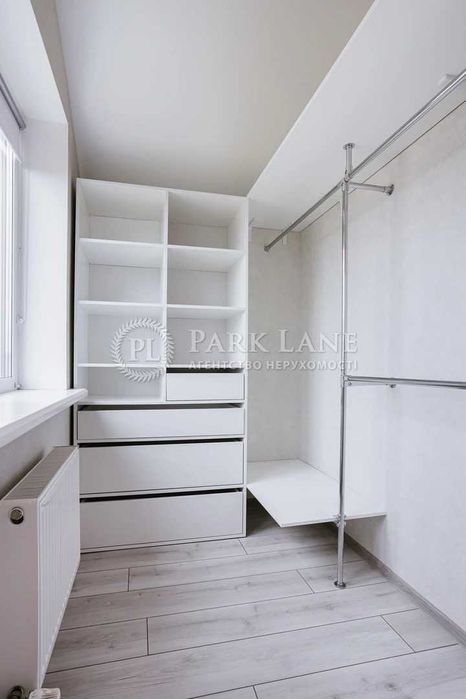 Продаж двоповерхового будинку с.Петропавлівське Ремонт