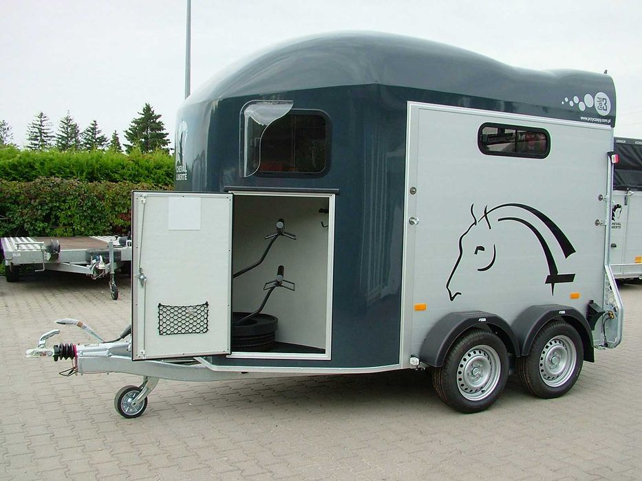 Przyczepa dla koni dwukonna ALUMINIOWA Cheval Liberte Debon