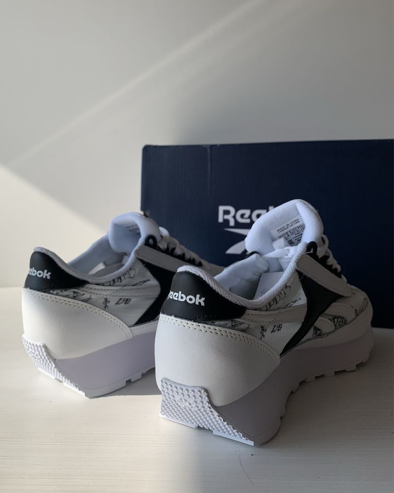 Знижка! Kросівки Reebok AZ Princess (37 p)