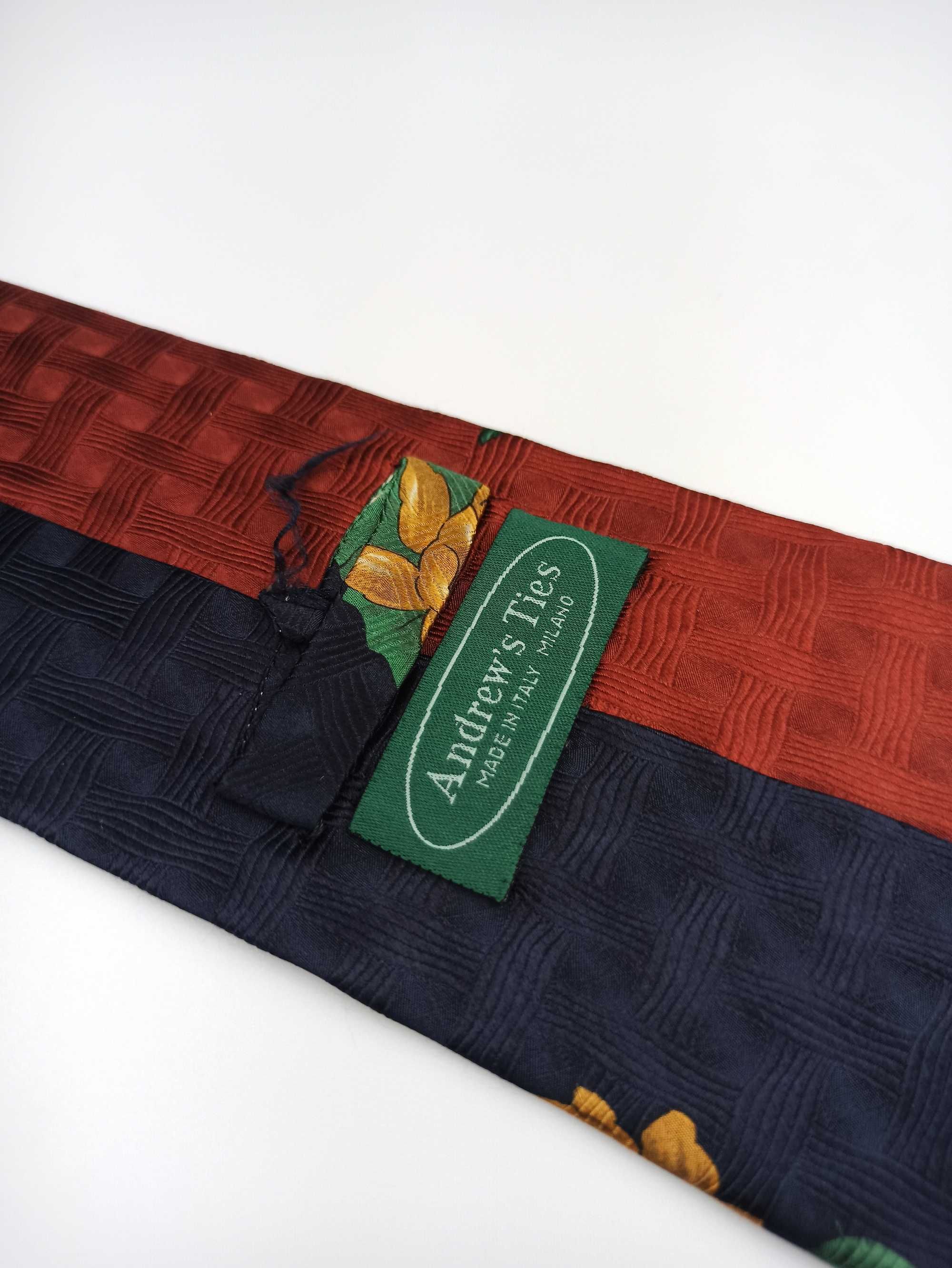 Andrew's Ties czerwony granatowty jedwabny krawat w kwiaty wks578m