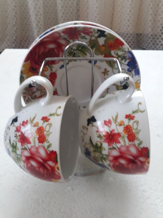 Набор посуды з 3 предмет, подарочный набор, две чайные пары .