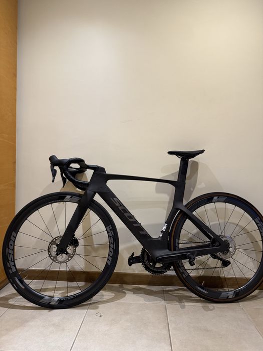 Scott foil rc10 2025