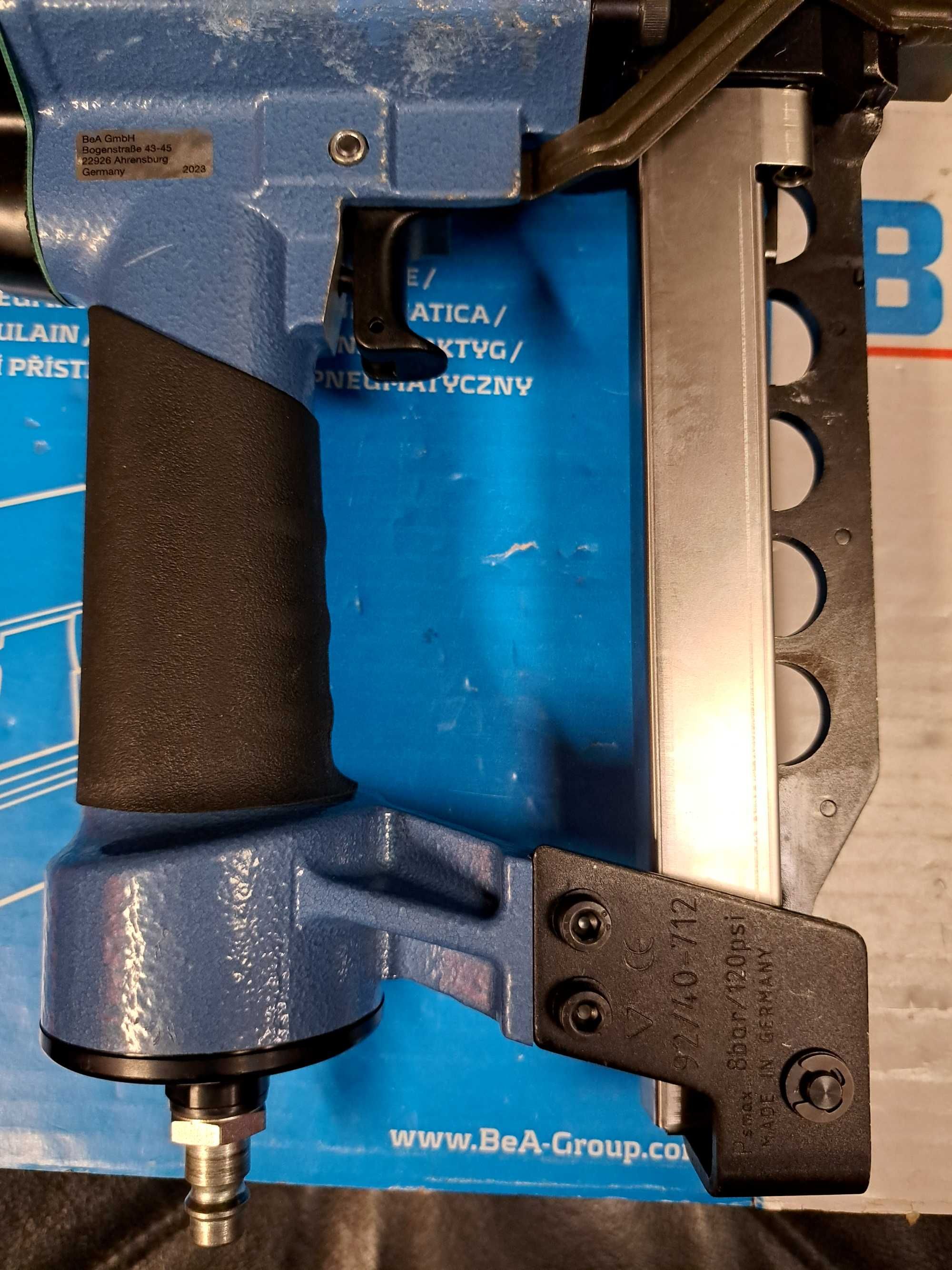 Zszywacz stolarski BeA 92/40-712 NOWY + Gratis zszywki. Części, Serwis