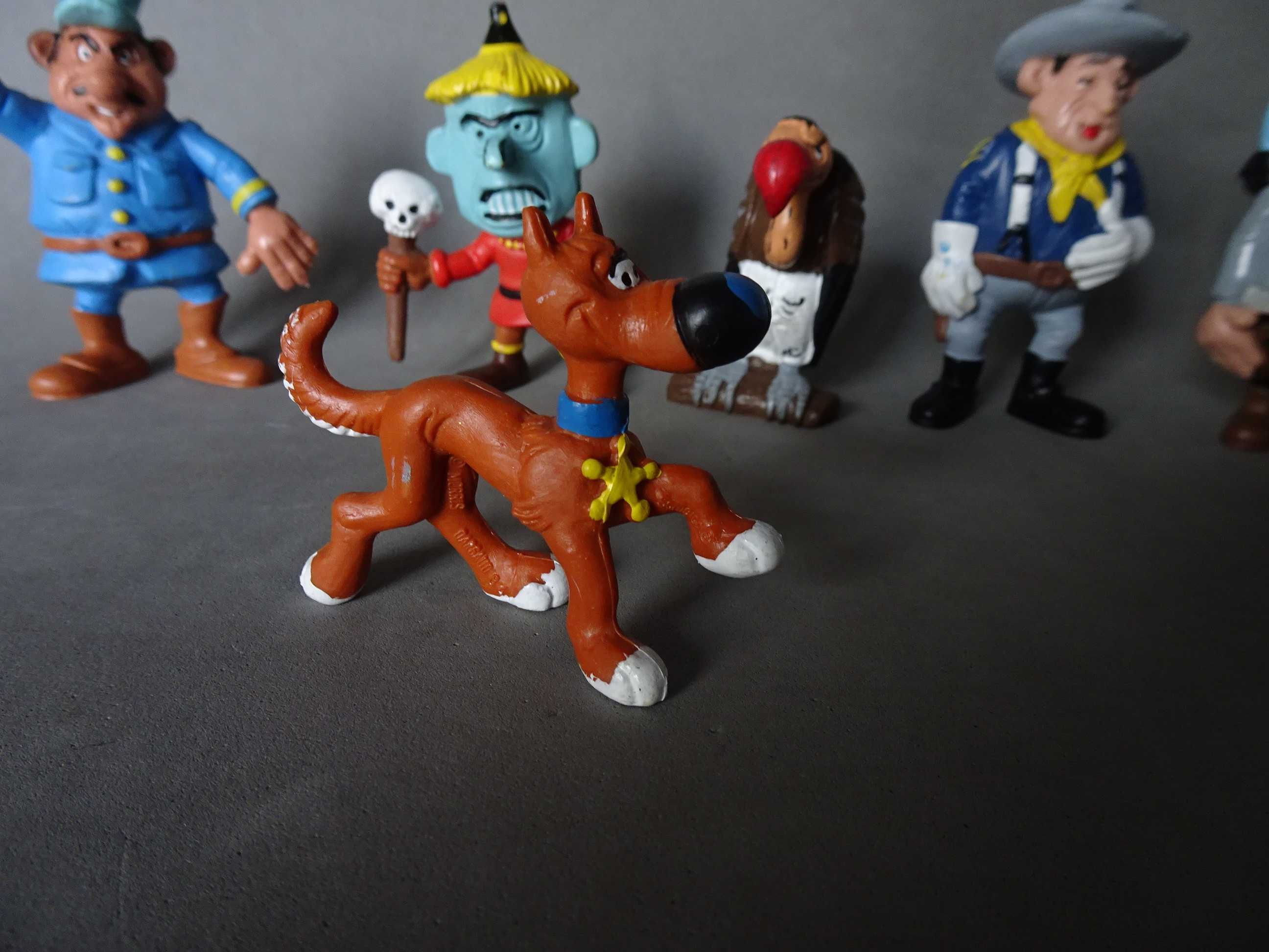 Figuras em PVC da coleção Lucky Luke