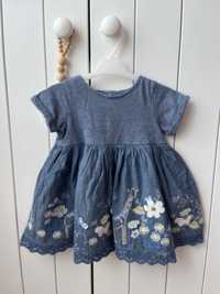 Sukienka Next jeansowa 68/74 niebieska na lato dla dziewczynki