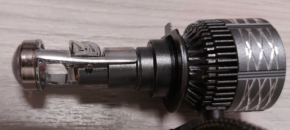 Продам Led лампы Н7