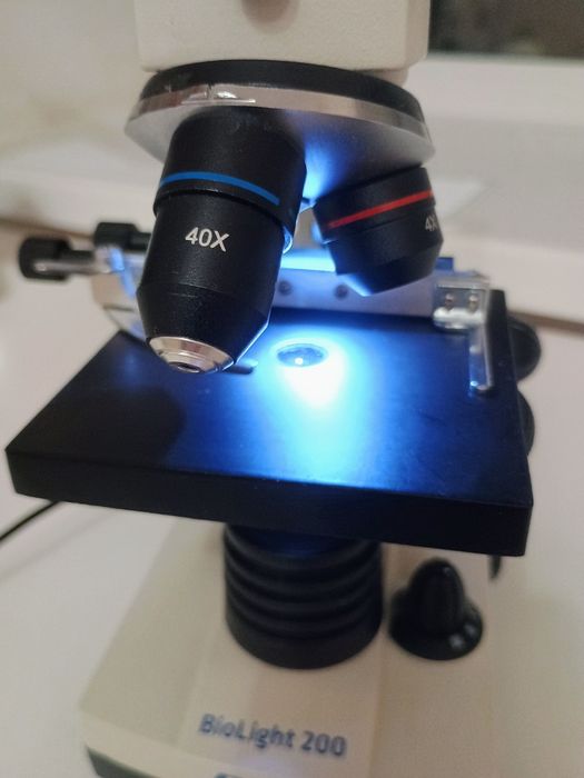 Мікроскоп Delta Optical Biolight 200