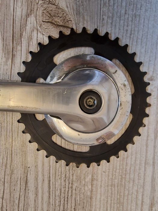Korby rowerowe mechanizm korbowy do roweru na kwadrat