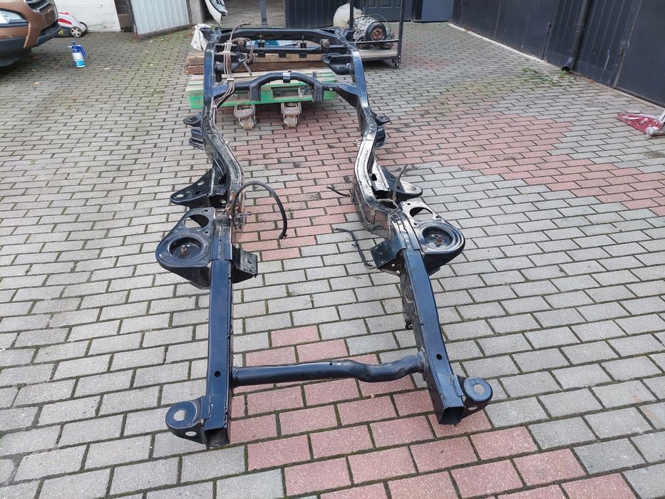 Nissan Patrol Y60 2.8 3 drzwi 1993 rok rama