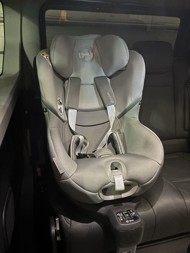 Cybex Sirona S i-Size, fotelik + baza