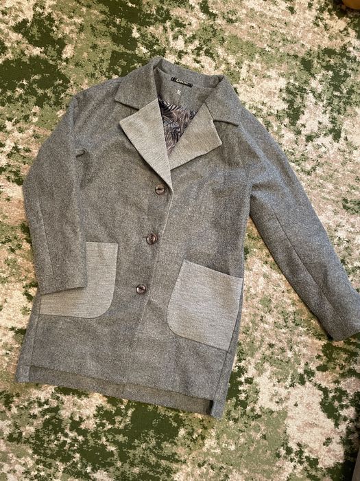 Осіннє пальто М розмір