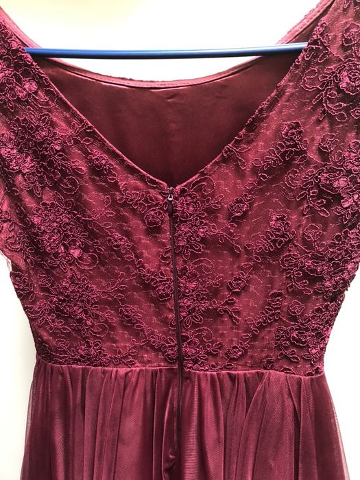 Bordowa sukienka manifesto tiul koronka