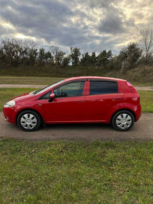 Продам Fiat Grande Punto 2011 рік