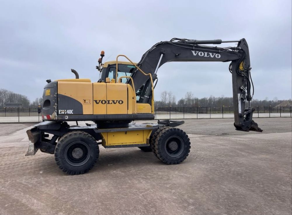 Volvo ew140c 2009 рік