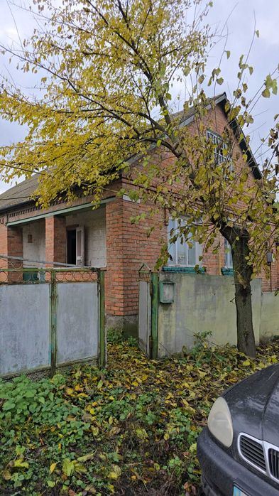 Продам будинок в селі Малі Крушлинці 9052