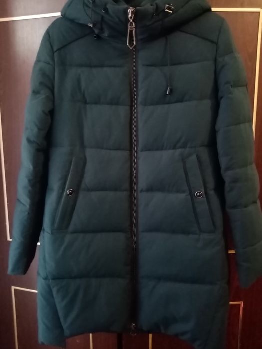 Продам куртку в хорошем состоянии