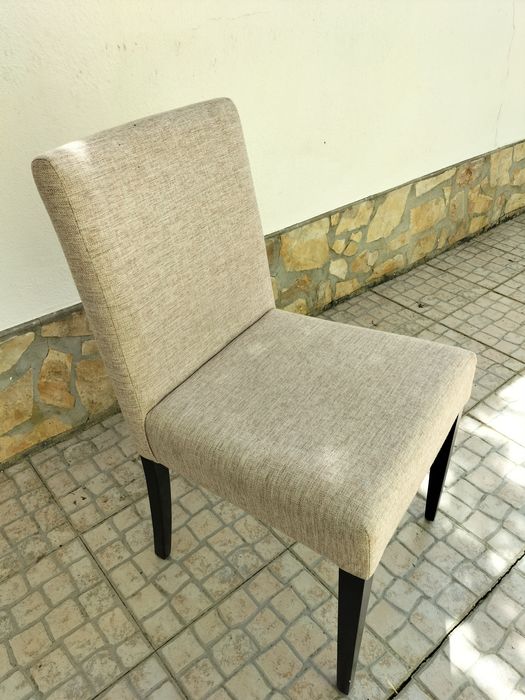 Cadeiras Forradas Antarte 140€ conjunto