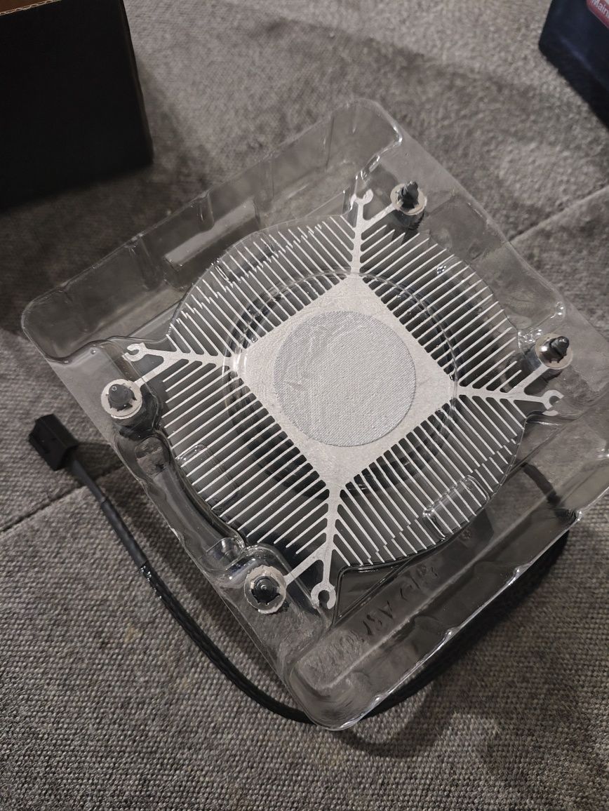 Куллер оригінальний AMD AM4