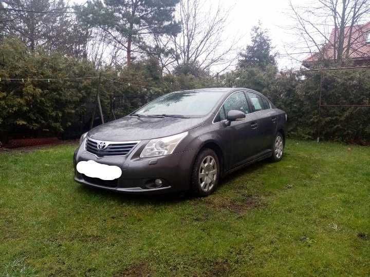 Toyota Avensis t 27 2. 0 D4D z polskiego salonu