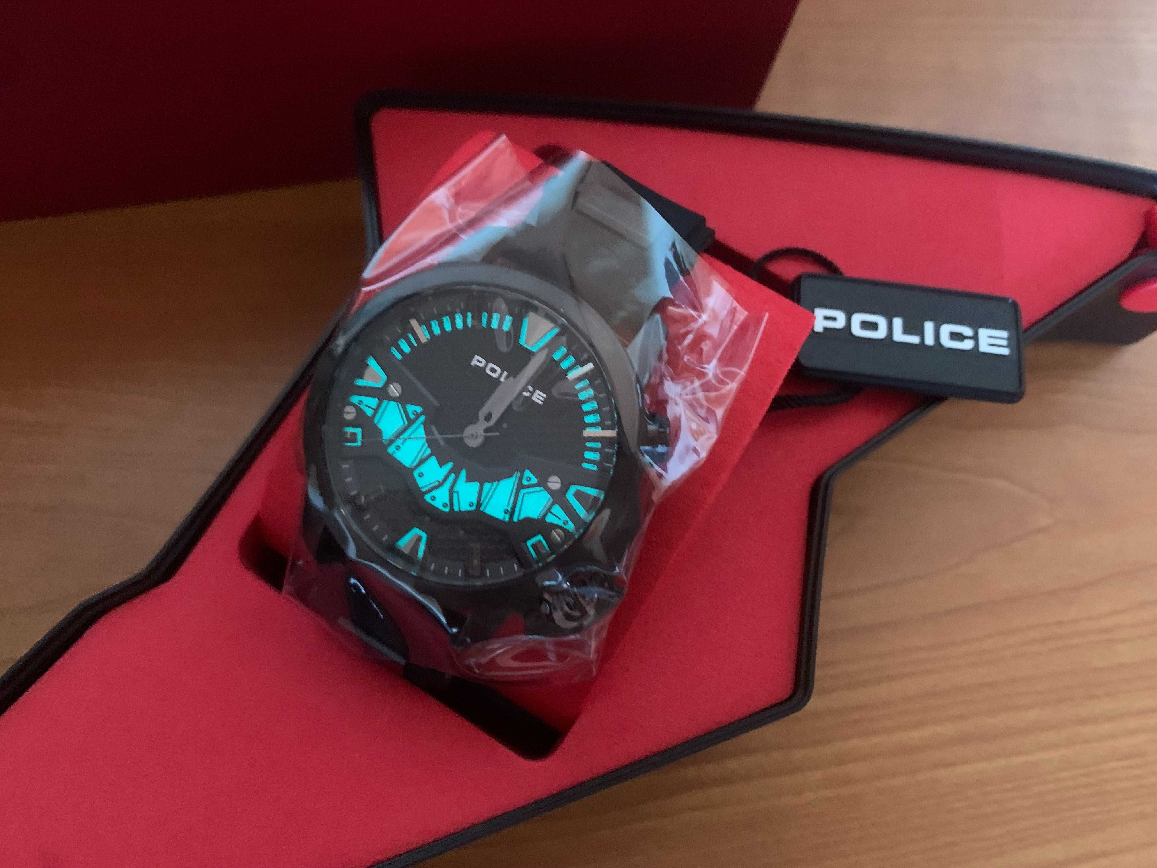 Relógio Police x The Batman Edição Limitada