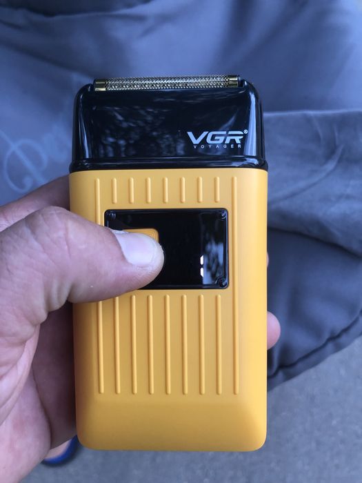 Электробритва VGR.