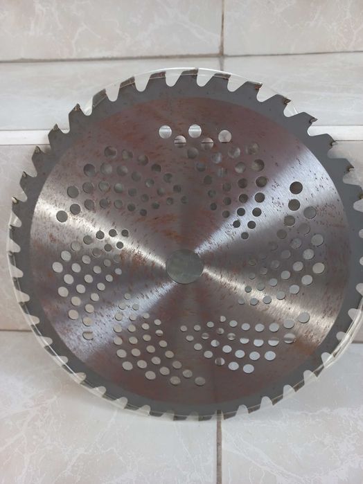 Борфрезы, мечики, круги абразивные, фрезерные, напильники, малярный ин