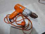 Wiertarka Black&Decker DNJ 84 S4