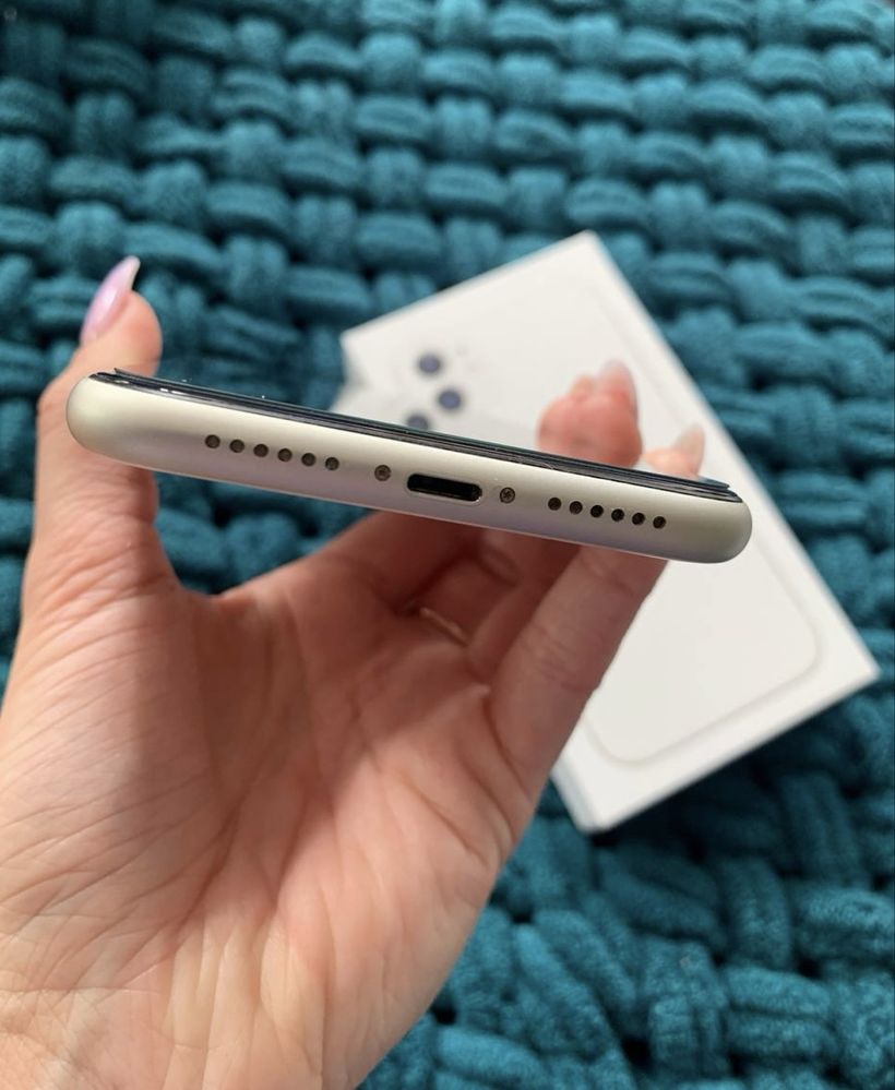 Iphone 11  на 128 gb повний комплект