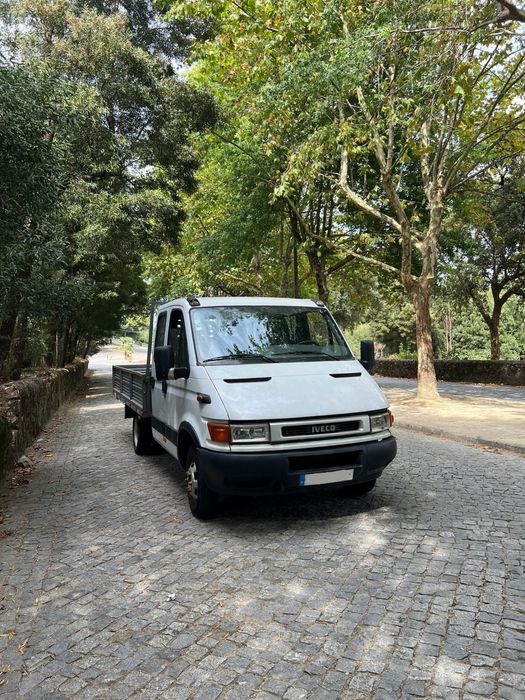 Iveco caixa aberta