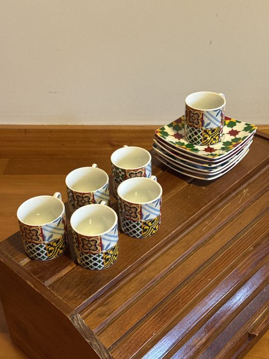 Conjunto chavenas e pires café Gato Preto
