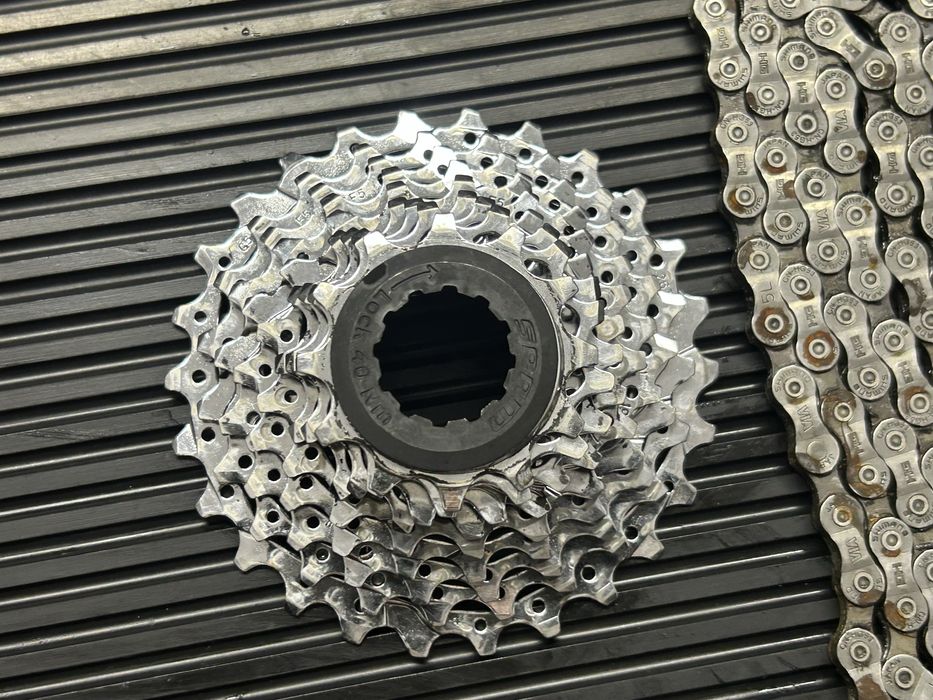 Kaseta sram + lancuch 9rz