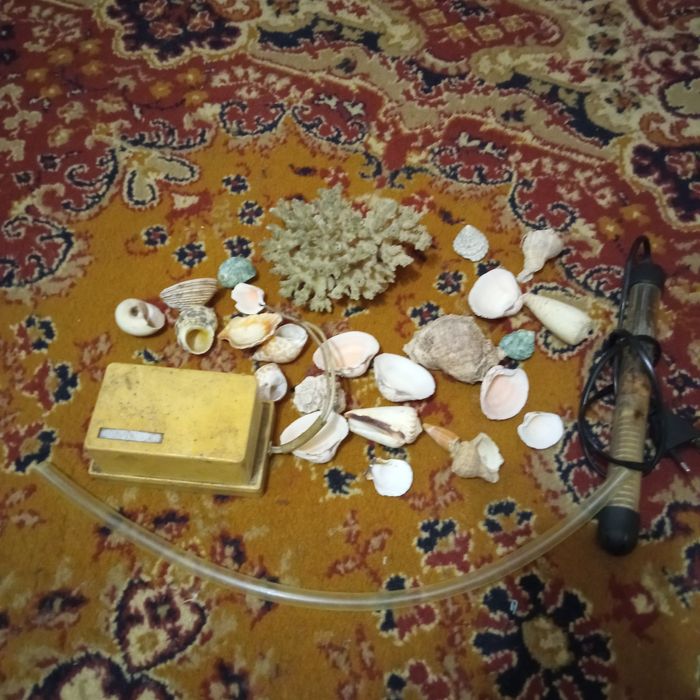 Продам аквариум,терариум,емкость для малька