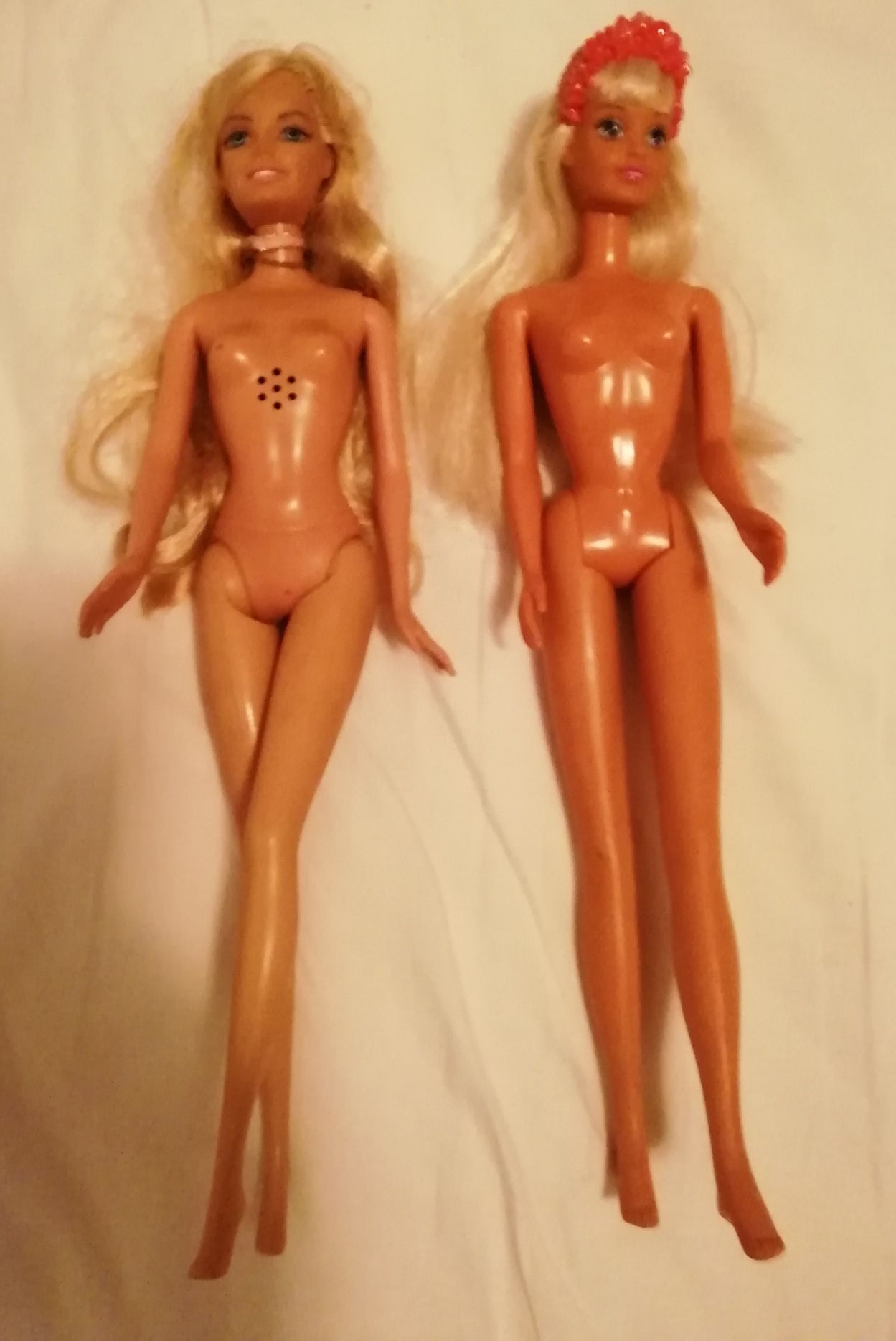 Bonecas tipo Barbies