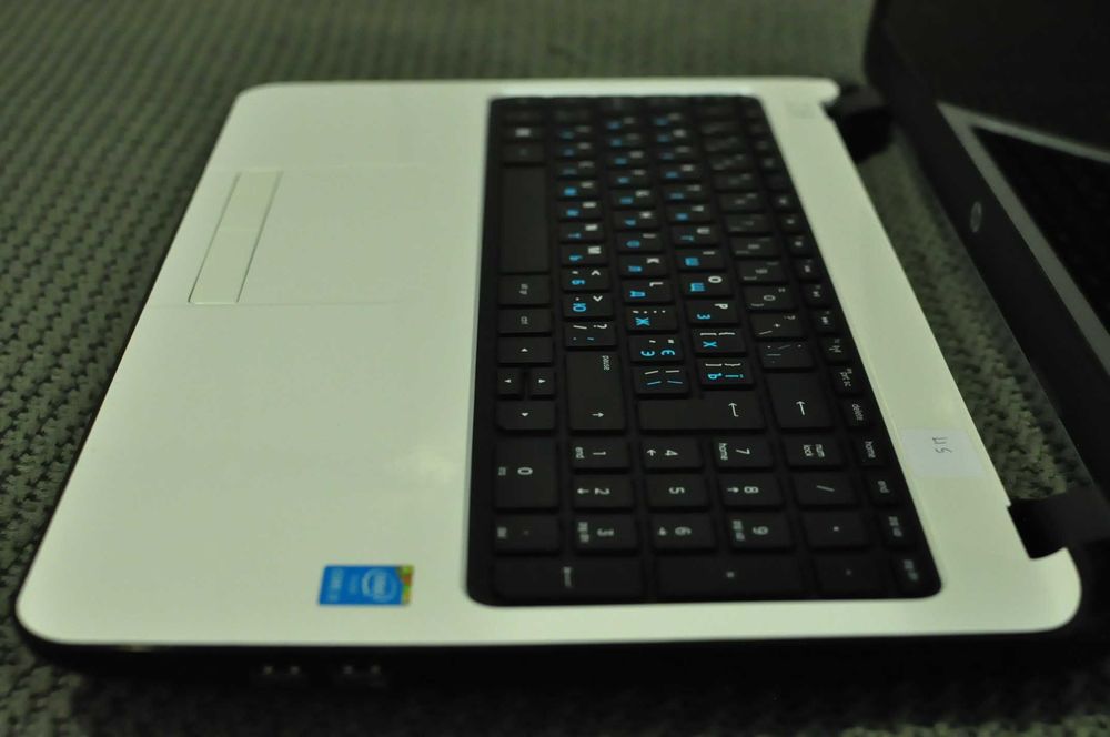 Игровой  ноутбук HP 15  (Core i3 /4Gb/500Gb/video 2Gb)