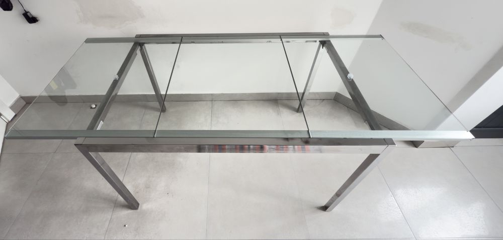Mesa de vidro (IKEA)